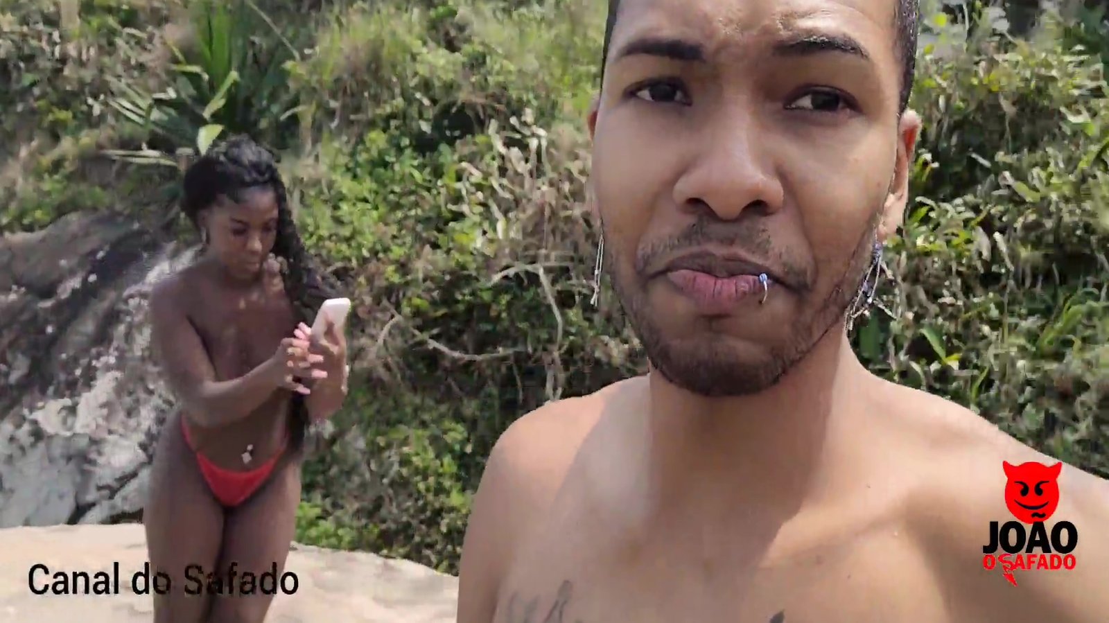 Holly Bombom, Bom Bom And Joao O Safado In Bastidores Gravacao Na Praia No Rio De Janeiro 5 Min