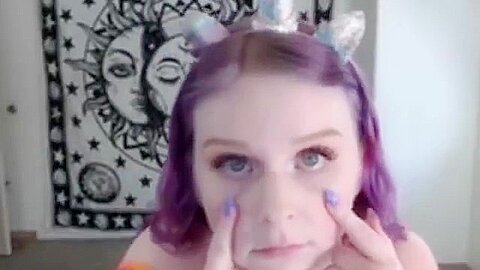 Teen 18+ With 64m Gigantic Tits